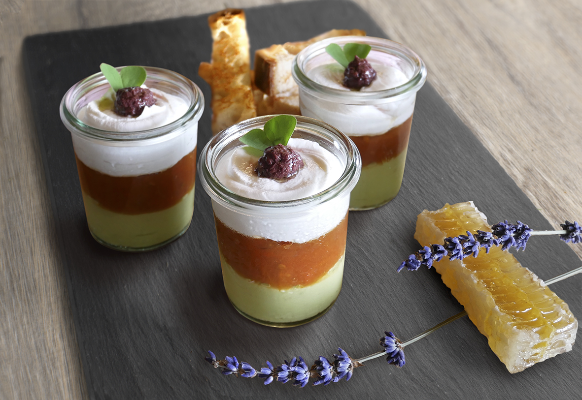 PicandouVerrine Picandou mit Tomate und Avocado - Picandou