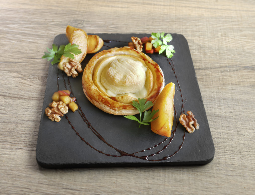 PicandouCrottin Feuilleté, Karamellisierte Äpfel und Walnüsse - Picandou