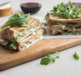 MODIF Suggestion dégustation Epoisses Croques briochés roquette crème à léchalotte époisses 3